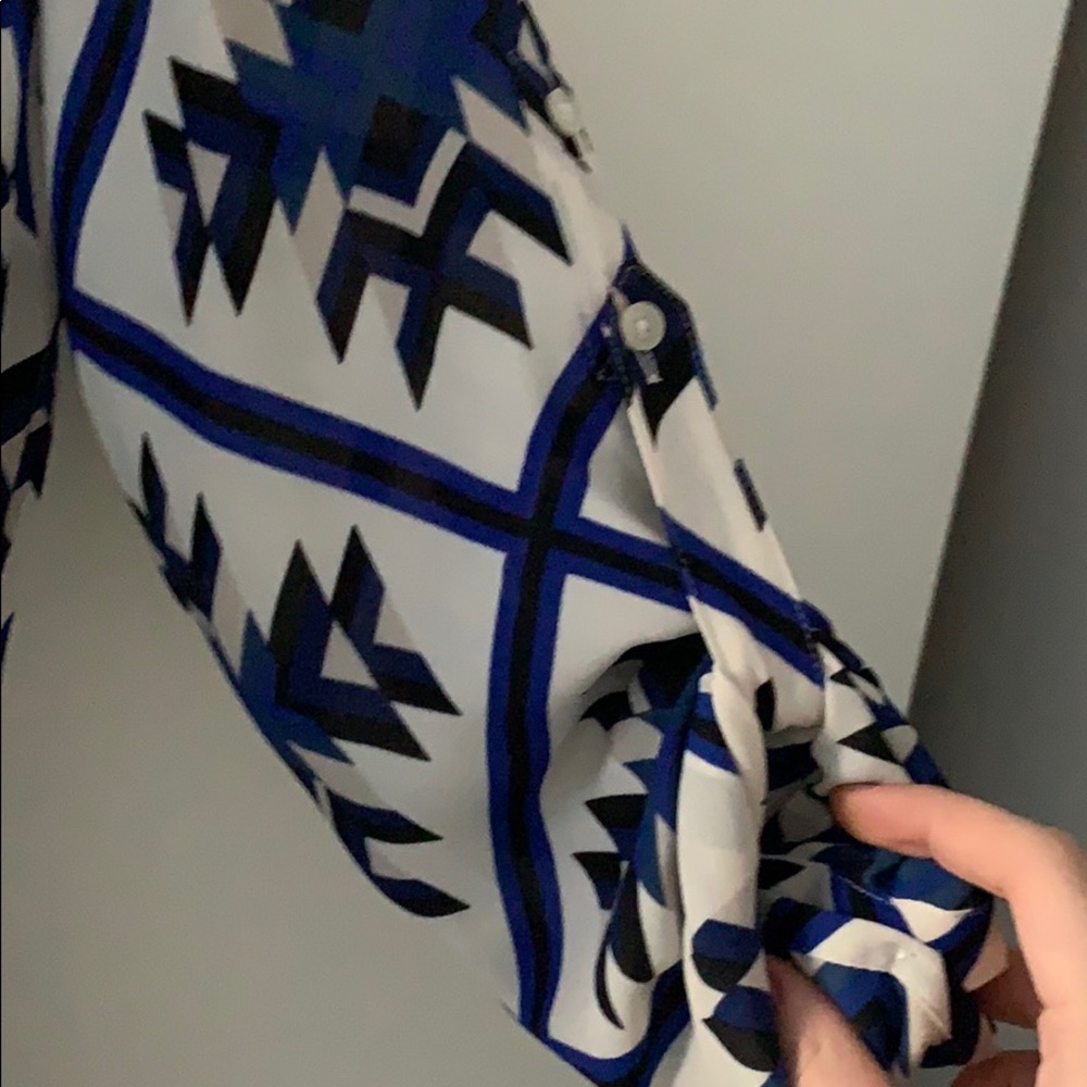 Express button down - Picture 3 of 3